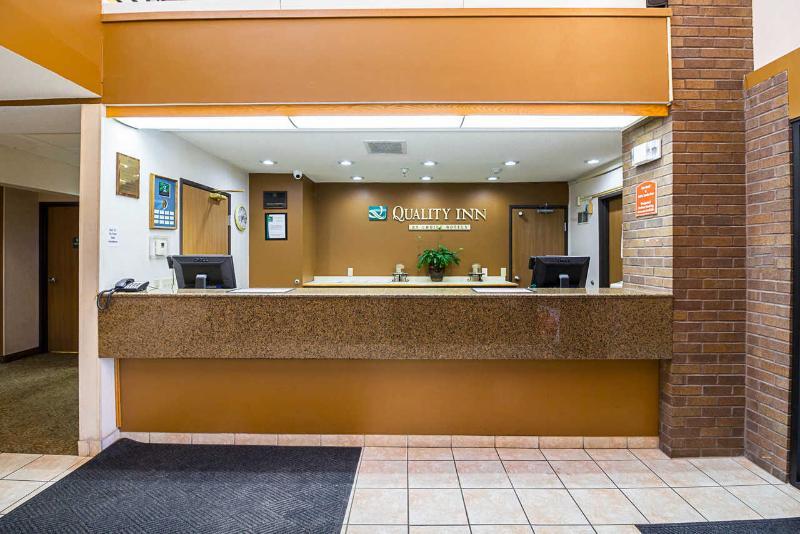 Quality Inn Thief River Falls Esterno foto